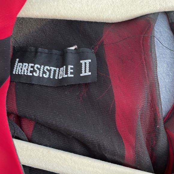 IRRESISTIBLE II DEEP RED AND BLACK WIDE STRIPE BLOUSON SOFT FLOWING DRESS - Picture 7 of 7